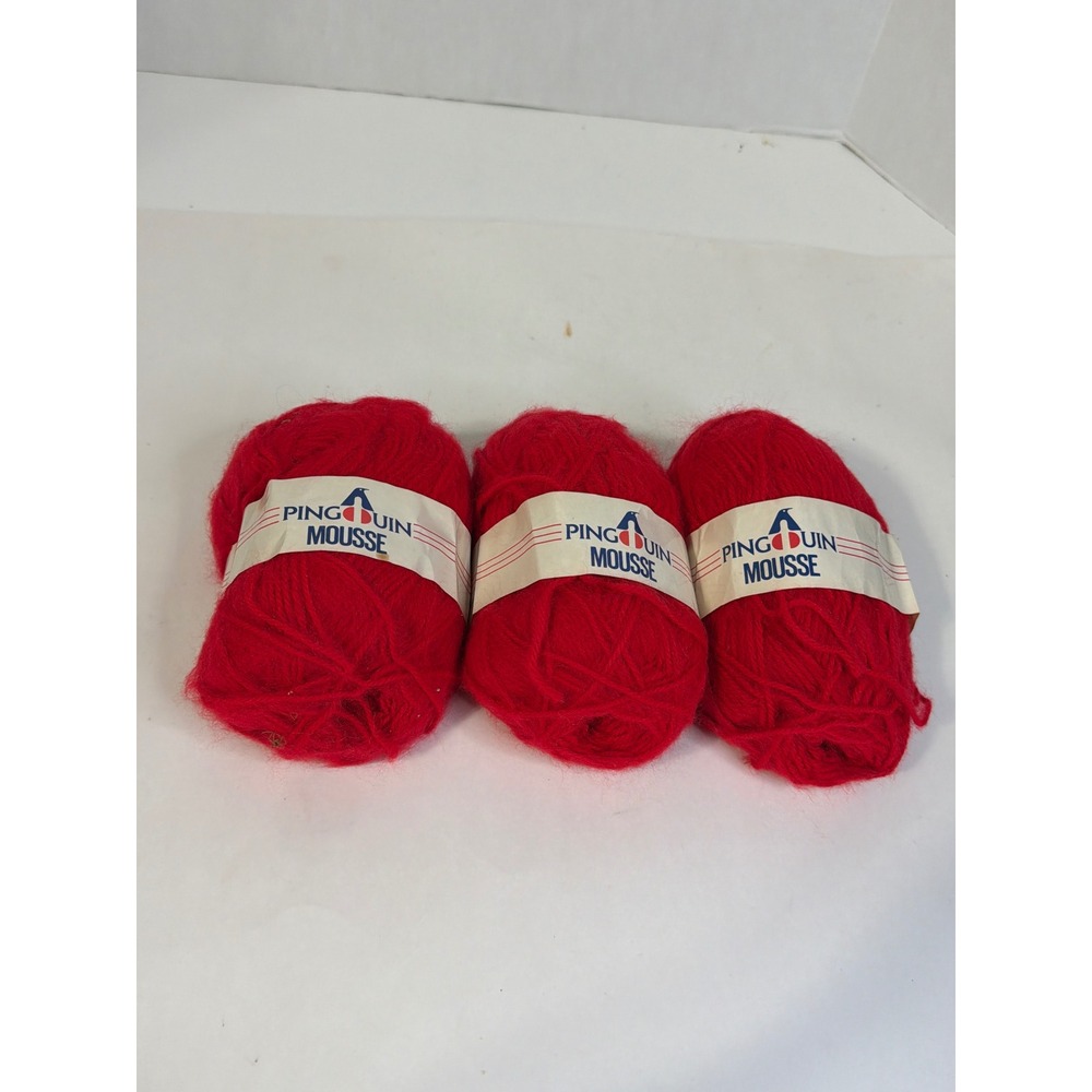 Pingouin Mousse Red Acrylic Yarn Lot of 3 Skeins 50g Color 05 Made in Brazil